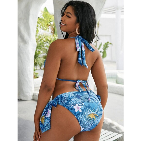 X-Large Blue Tropical Floral Frill Trim Tie Side Wireless Halter Bikini Swimsuit - Picture 4 of 4